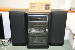 Picture of Pioneer Home Theater System - M-790 & Control Amp CX-790 & PD-F505 LOCAL PICKUP
