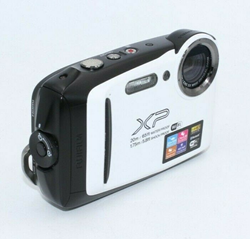 Picture of Broken | Fujifilm FinePix XP130 16.4MP Digital Camera (White) - 0982