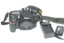 Picture of Nikon D7100 24.1MP Digital SLR Camera Body Shutter Count 1432