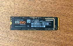 Picture of Samsung 970 EVO 1TB - NVMe PCIe M.2 2280 SSD (MZ-V7E1T0BW)