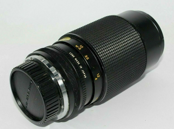 Picture of Broken Vivitar 75-205mm 1:3.5-4.5 MC Macro Focusing Zoom Lens