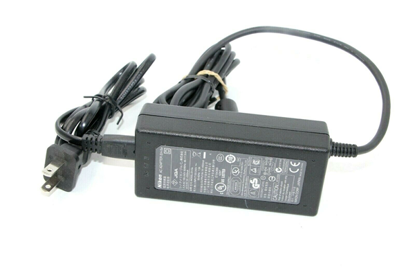 Picture of Genuine Nikon AC Adapter EH-5a For Nikon D3100/D3200/D5000/D5100