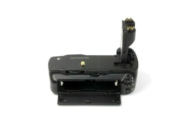 Picture of Phottix BG-5DIII Battery Grip for Canon 5D Mark III / 5DS / 5DS R